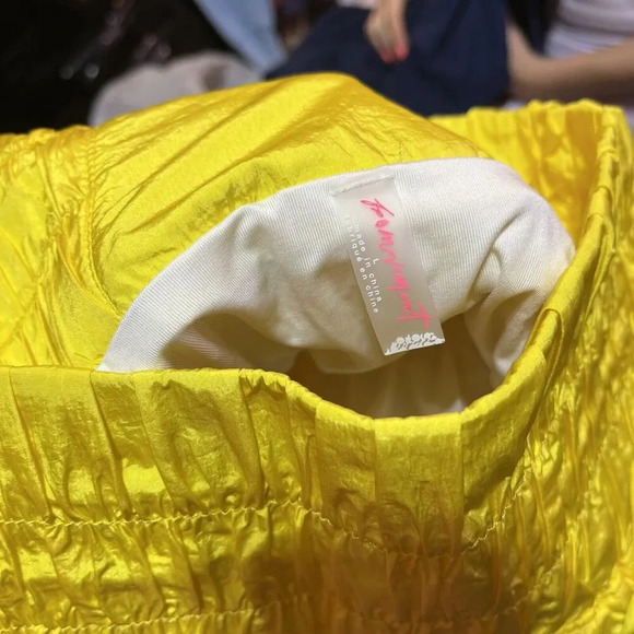 FREE PEOPLE MOVEMENT neon yellow high waisted running shorts size LARGE - Picture 4 of 10